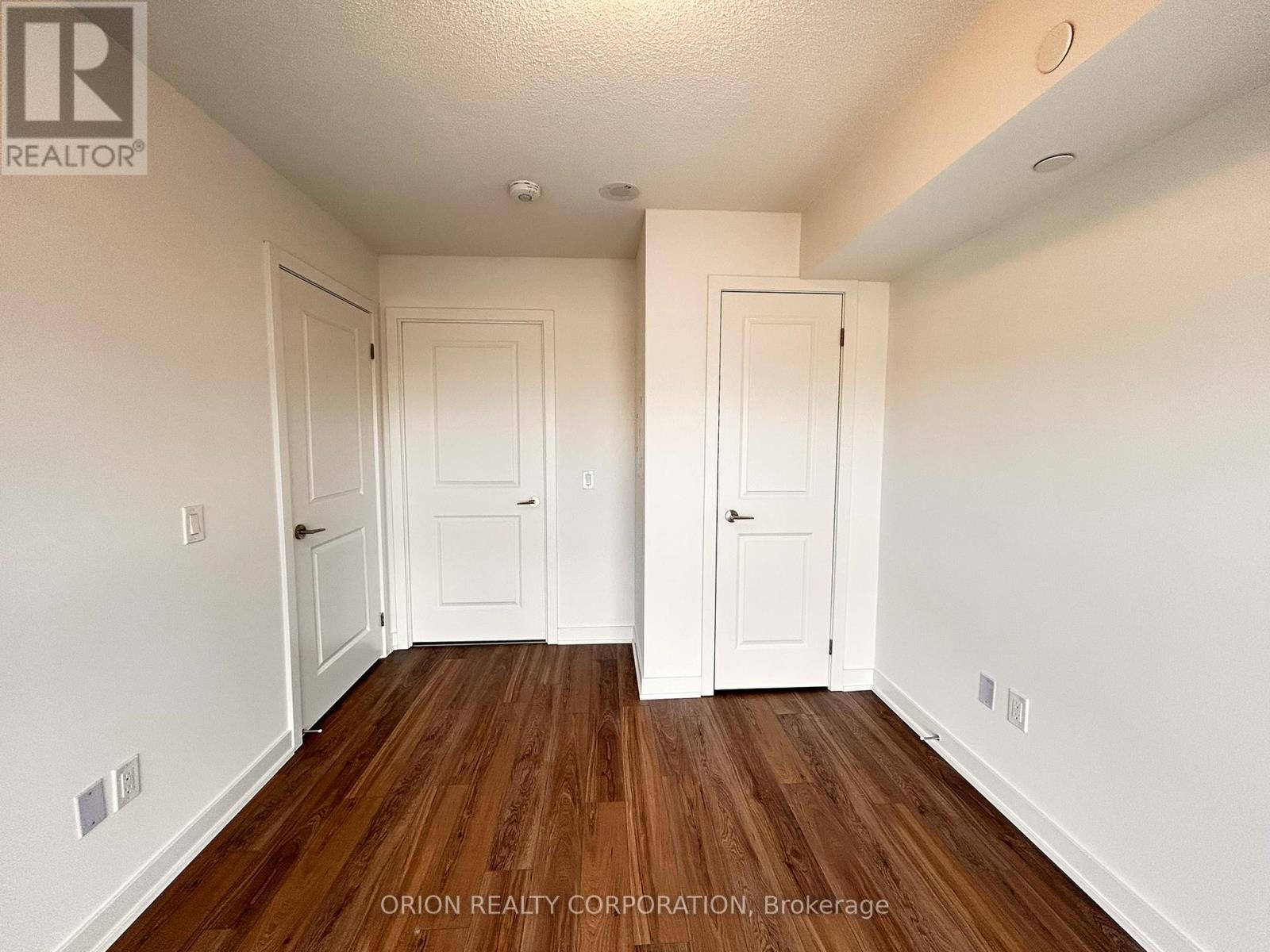 912 - 1010 Sandy Beach Road, Pickering, Ontario  L1W 0C7 - Photo 13 - E13074436