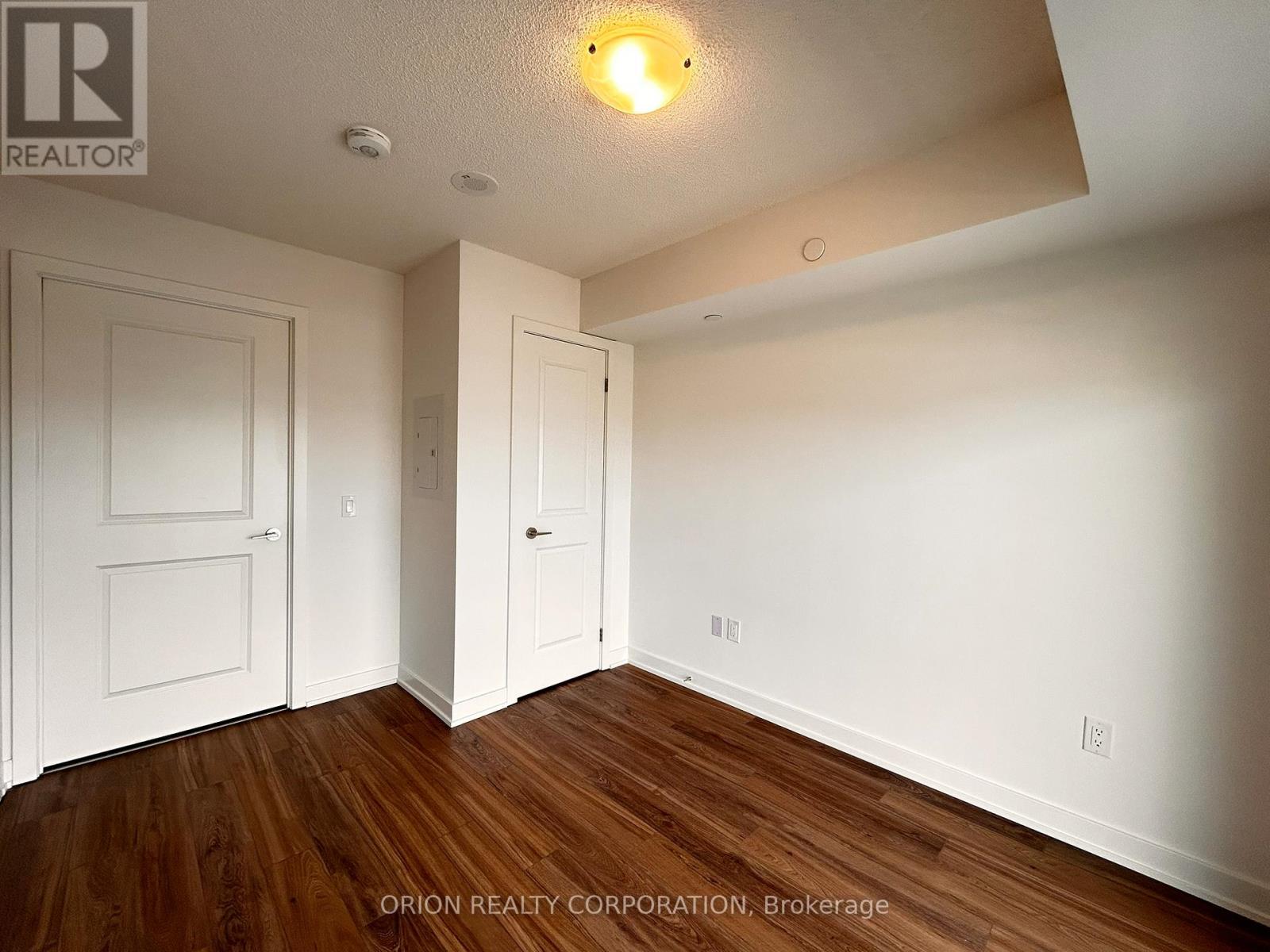 1012 - 1010 Sandy Beach Road, Pickering, Ontario  L1W 0C7 - Photo 11 - E13074454