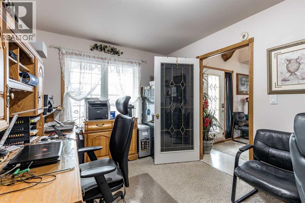 512 11 Street, Dunmore, Alberta  T1B 0K4 - Photo 10 - A2287899