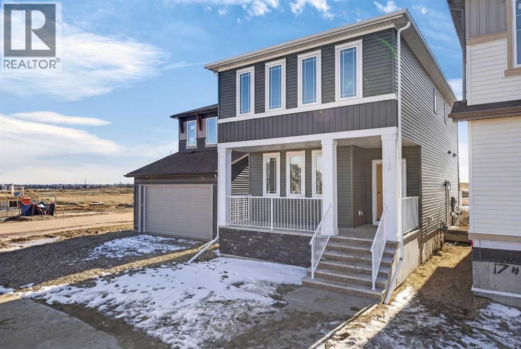 13 Hotchkiss Garden SE, Calgary, Alberta  T3S 0T7 - Photo 3 - A2291623