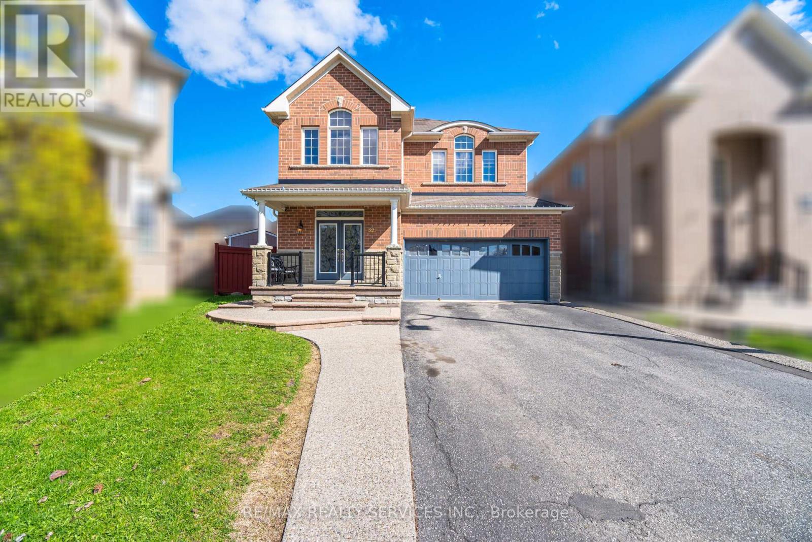 22 EVERINGHAM CIRCLE, Brampton, Ontario