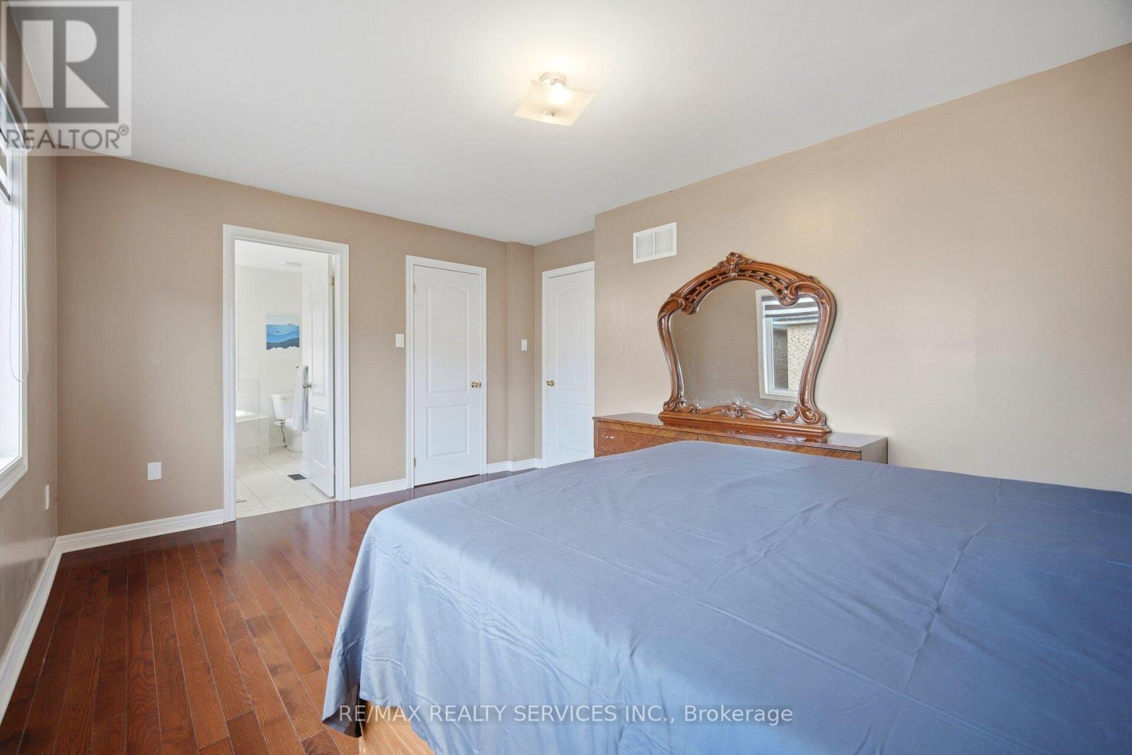 22 Everingham Circle, Brampton, Ontario  L6R 0R6 - Photo 26 - W13074406