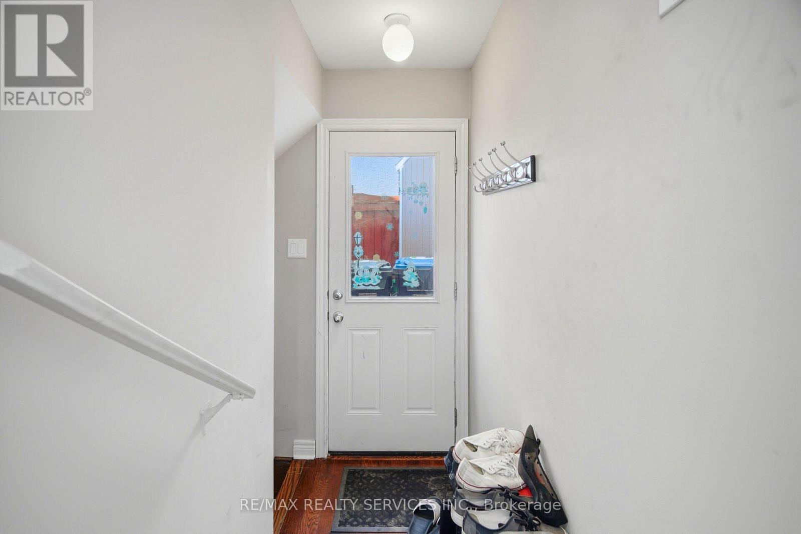22 Everingham Circle, Brampton, Ontario  L6R 0R6 - Photo 39 - W13074406