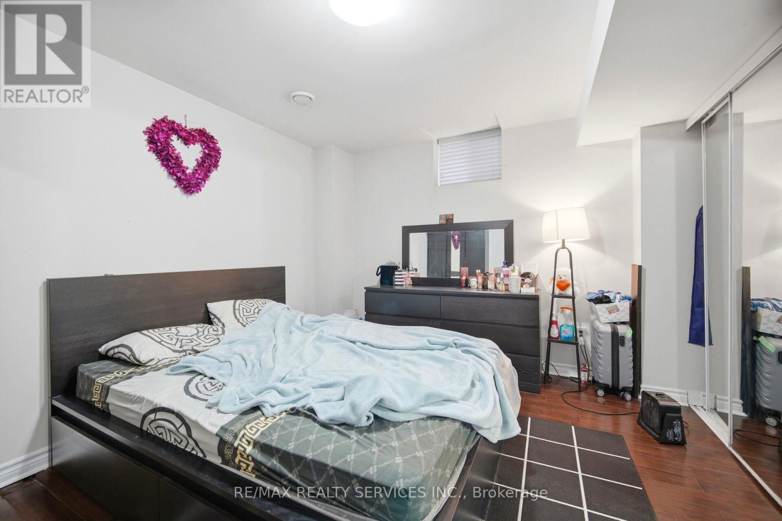 22 Everingham Circle, Brampton, Ontario  L6R 0R6 - Photo 46 - W13074406
