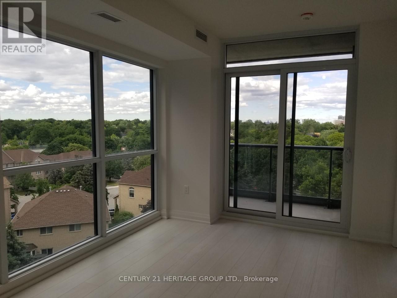 739 - 26 GIBBS ROAD, Toronto, Ontario