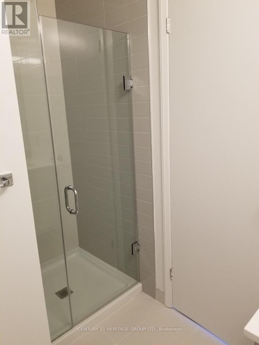 739 - 26 Gibbs Road, Toronto, Ontario  M9B 0E3 - Photo 11 - W13074468