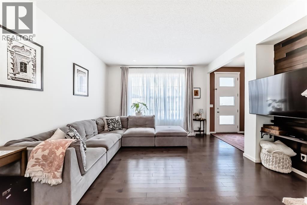 660 Walden Drive SE, Calgary, Alberta  T2X 0Z5 - Photo 9 - A2304936