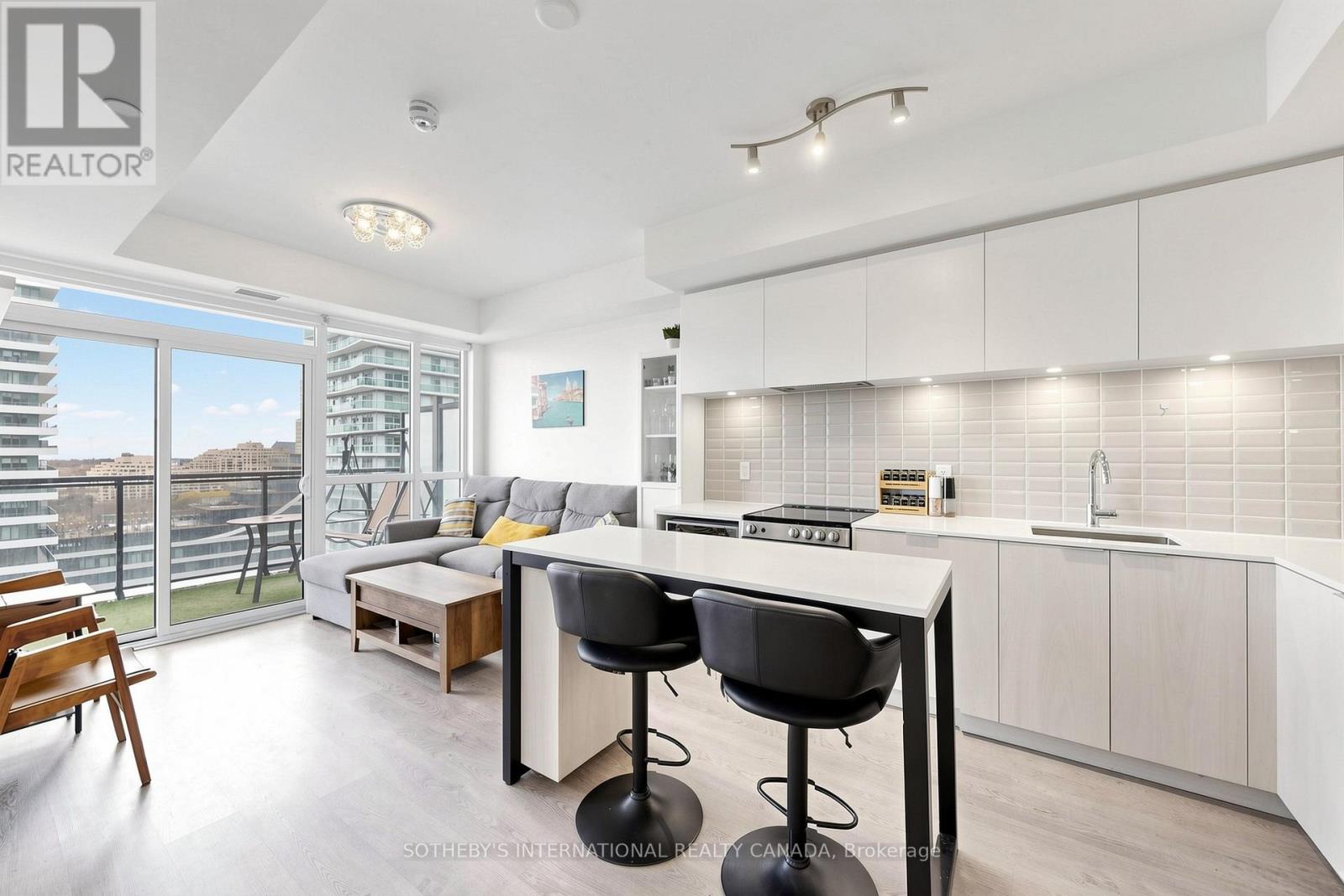 1201 - 65 Annie Craig Drive, Toronto, Ontario  M8V 0G3 - Photo 6 - W13069928