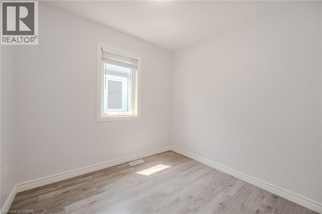 10b Lloyd Street Unit# Upper, St. Catharines, Ontario  L2S 2N8 - Photo 31 - 40824677