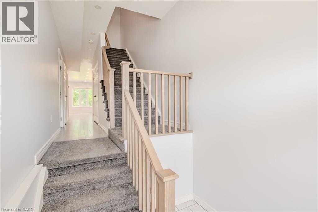 10b Lloyd Street Unit# Upper, St. Catharines, Ontario  L2S 2N8 - Photo 7 - 40824677