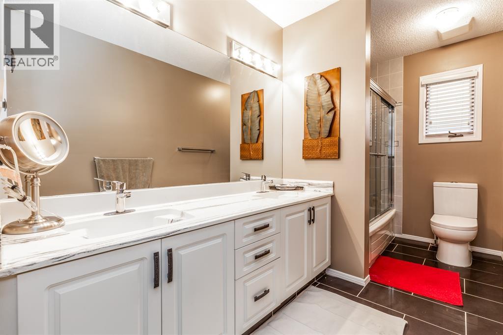 63 Edgeridge Court NW, Calgary, Alberta  T3A 6K5 - Photo 26 - A2283316