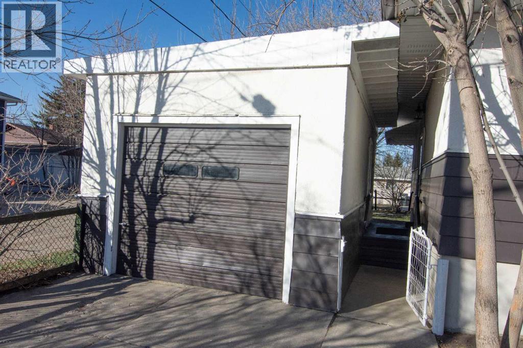 508 3 Street, Strathmore, Alberta  T1P 1B4 - Photo 3 - A2306682