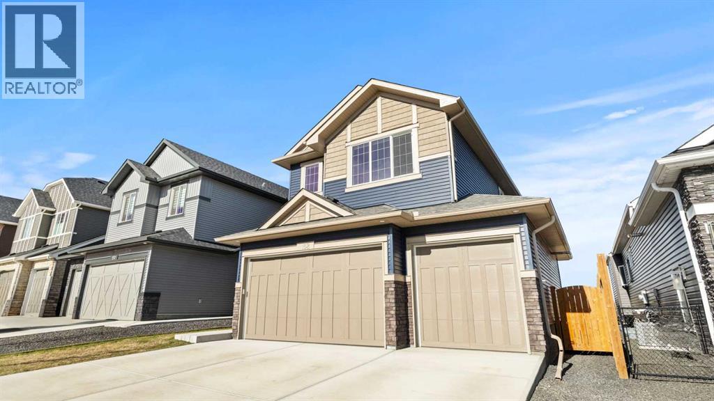 152 Threepoint Cove, Okotoks, Alberta  T1S 5S4 - Photo 4 - A2307298