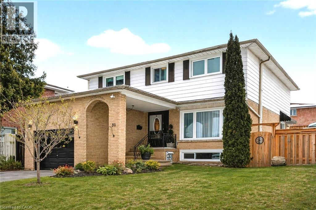 31 MAYNARD Street, Hamilton, Ontario