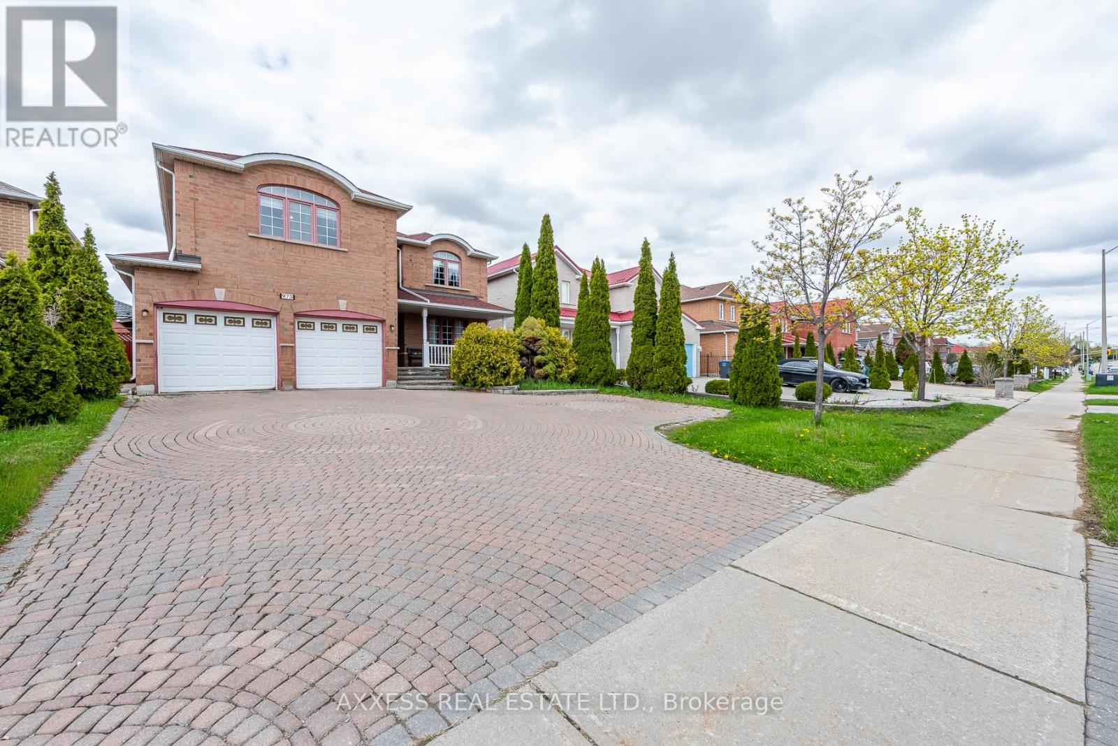 975 Bristol Road W, Mississauga, Ontario  L5V 2N9 - Photo 12 - W13073272