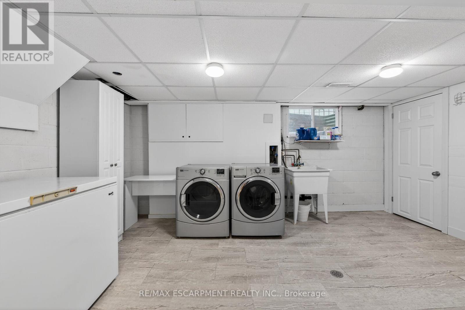 31 Maynard Street, Hamilton, Ontario  L9B 1R9 - Photo 34 - X13052812