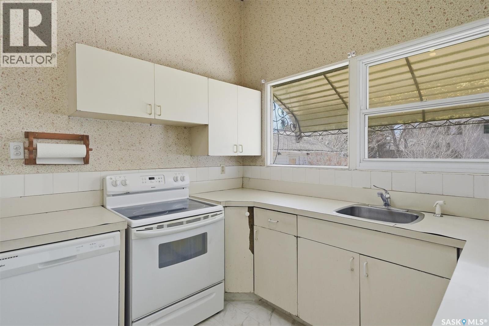 706 Arlington Avenue, Saskatoon, Saskatchewan  S7H 2X4 - Photo 11 - SK034613