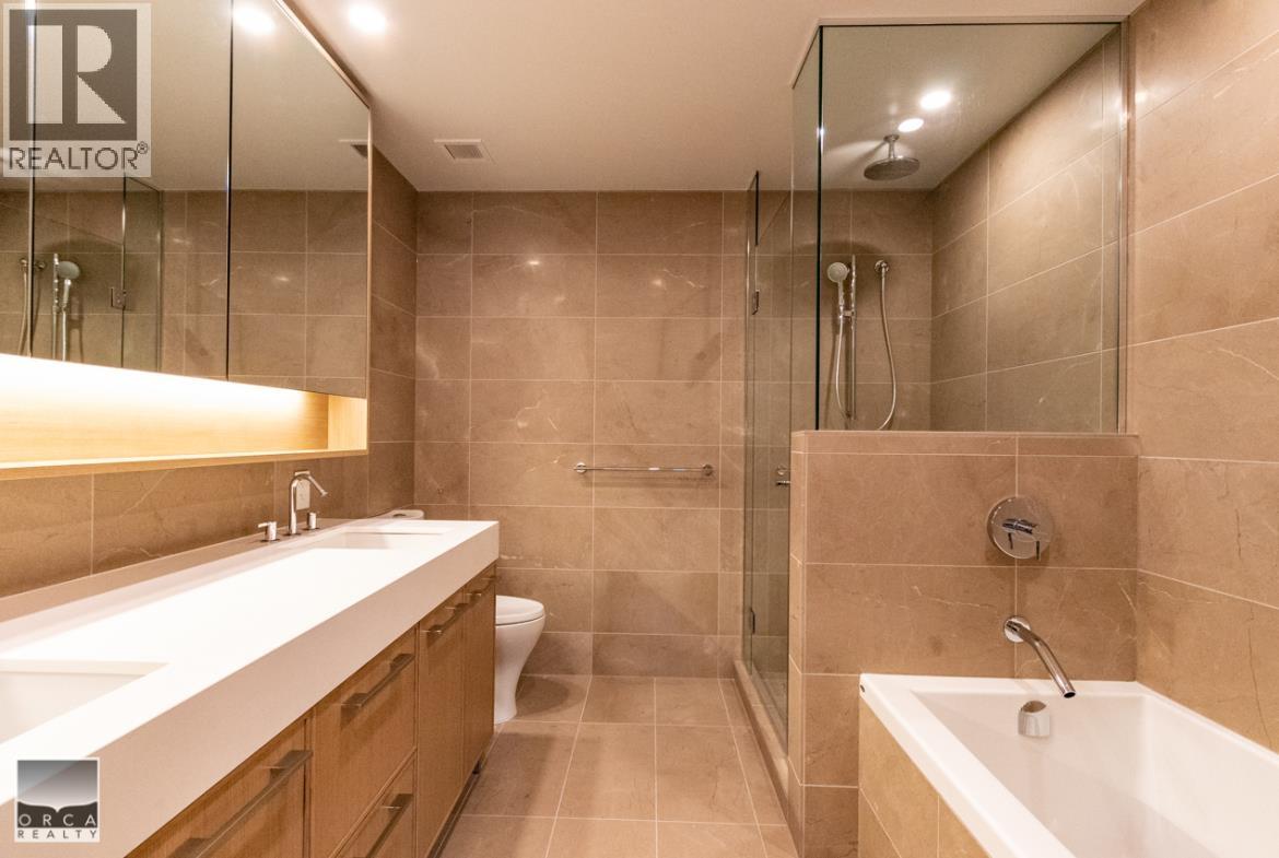 305 3220 Connaught Crescent, North Vancouver, British Columbia  V7R 2V6 - Photo 8 - R3118650