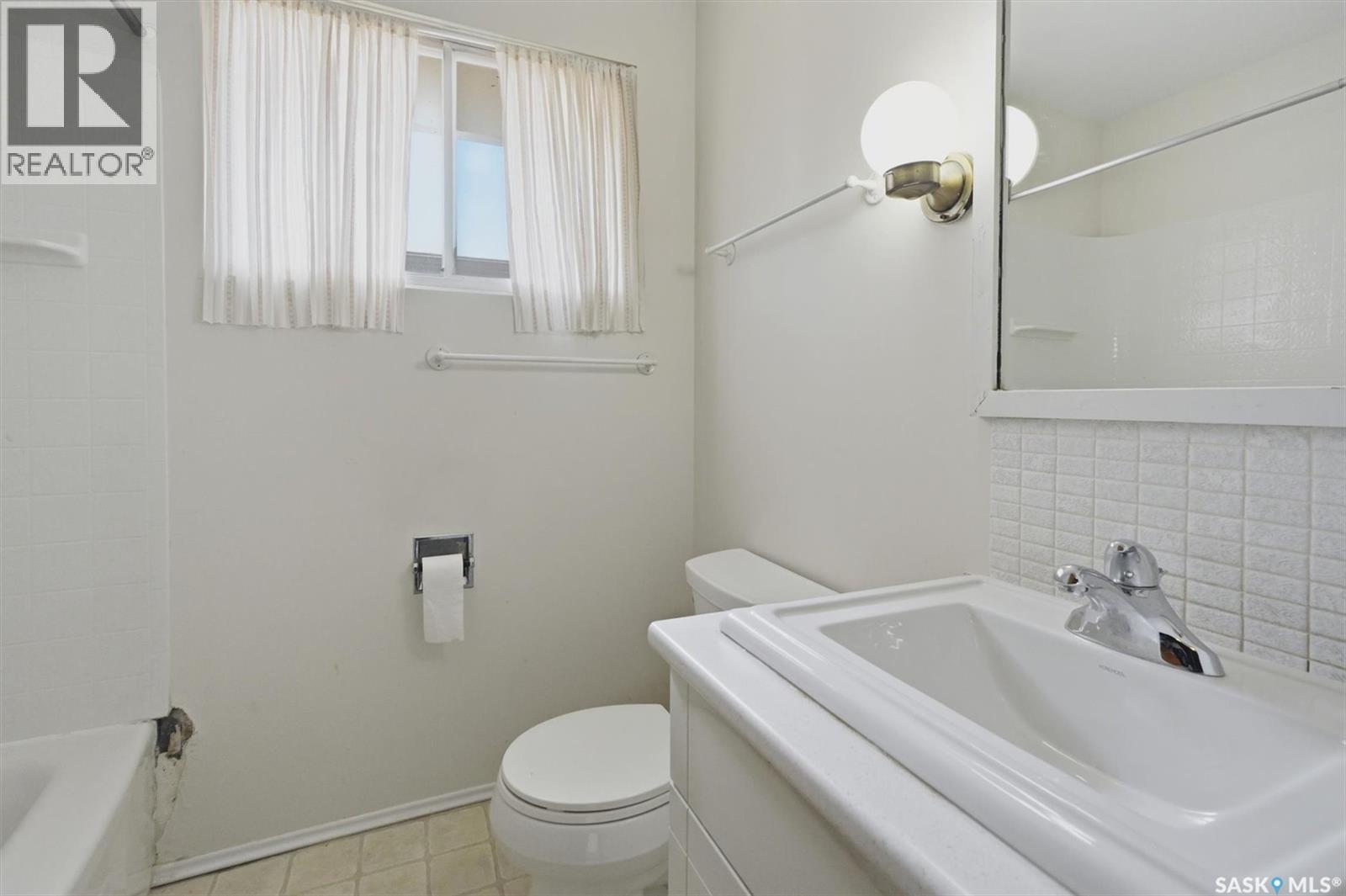 706 Arlington Avenue, Saskatoon, Saskatchewan  S7H 2X4 - Photo 20 - SK034613