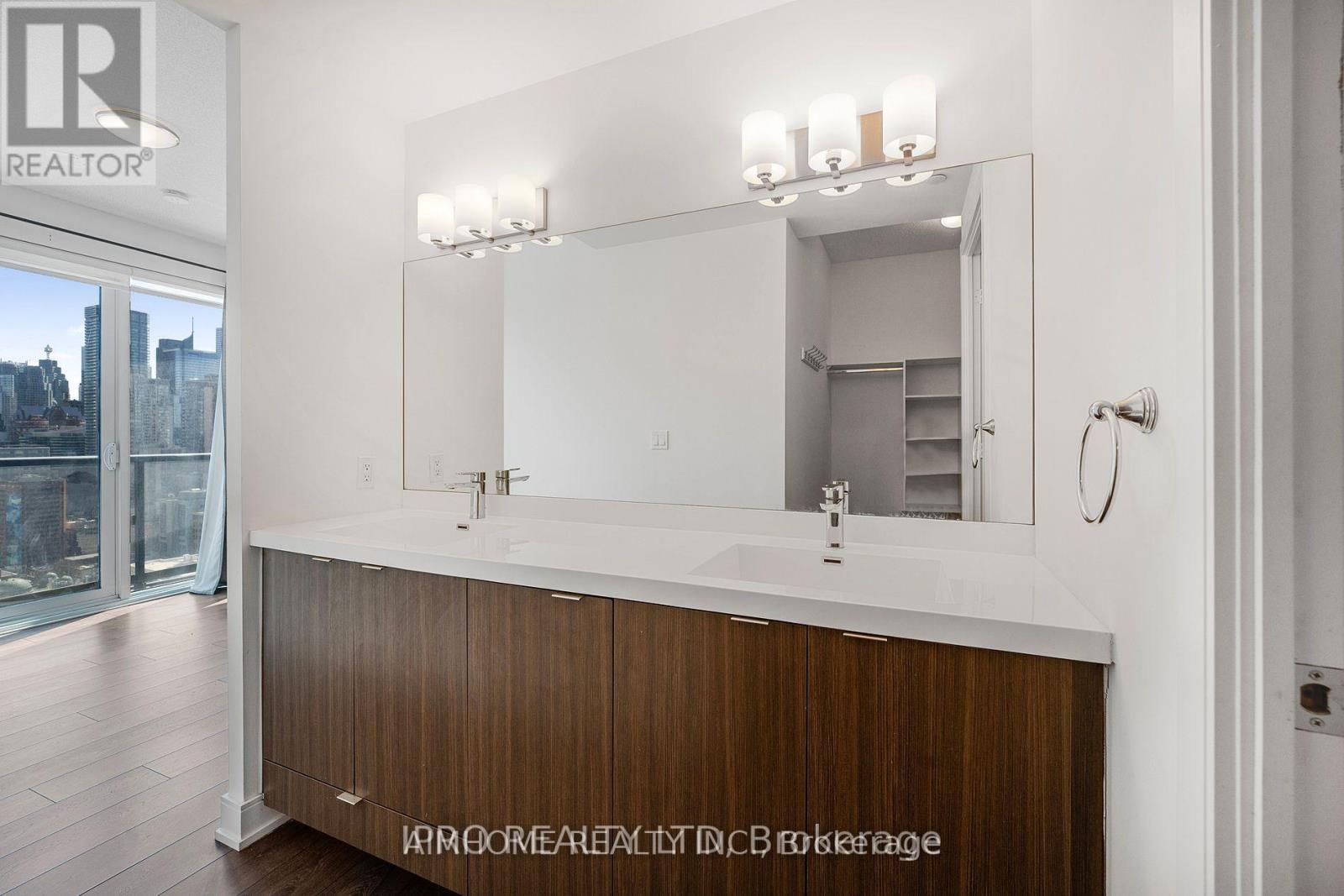 2611 - 89 Mcgill Street, Toronto, Ontario  M5B 0B1 - Photo 12 - C13074500