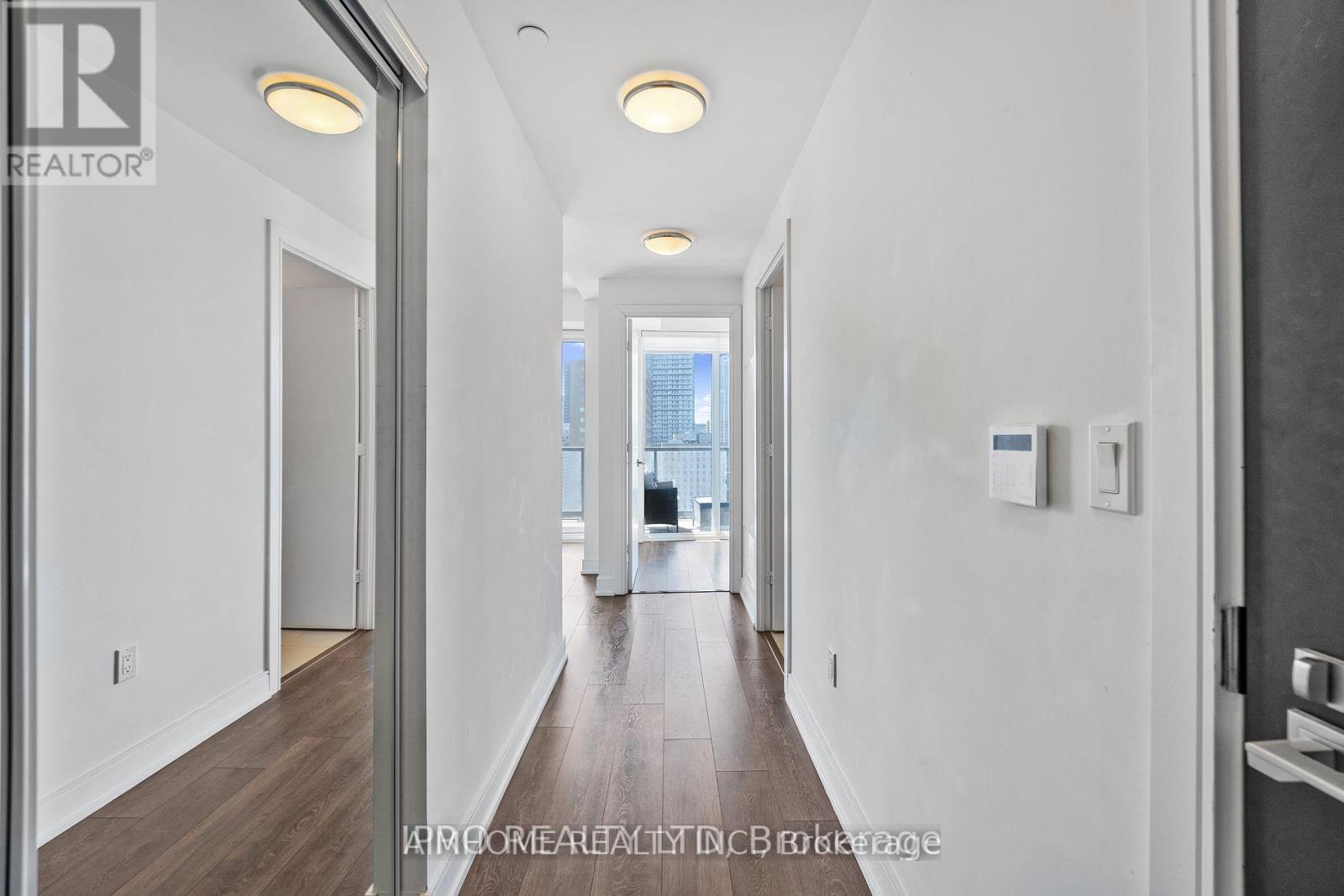 2611 - 89 Mcgill Street, Toronto, Ontario  M5B 0B1 - Photo 4 - C13074500