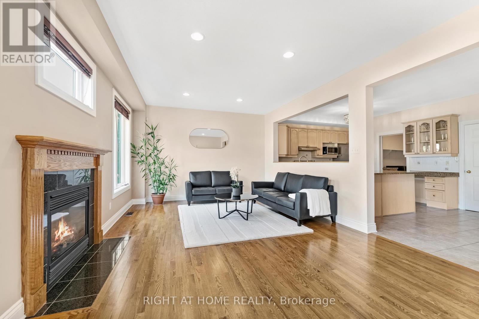 409 Beatrice Drive, Ottawa, Ontario  K2J 4W9 - Photo 3 - X13074486