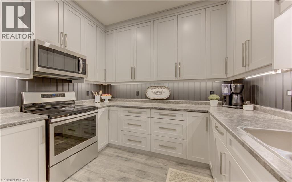 530 Lampman Place, Woodstock, Ontario  N4S 8L6 - Photo 7 - 40819913