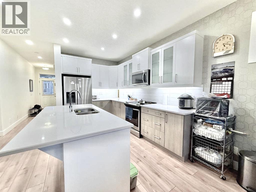 148 Carrington Circle NW, Calgary, Alberta  T3P 0Y6 - Photo 21 - A2276101