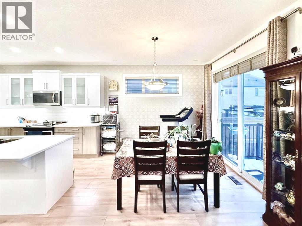 148 Carrington Circle NW, Calgary, Alberta  T3P 0Y6 - Photo 18 - A2276101