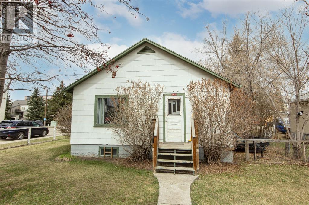 5130 37 Street, Red Deer, Alberta