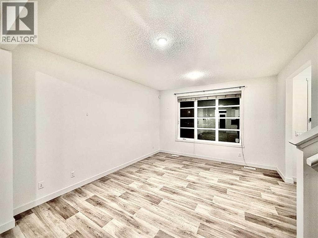 189 Carringvue Way NW, Calgary, Alberta  T3P 1K6 - Photo 10 - A2290590