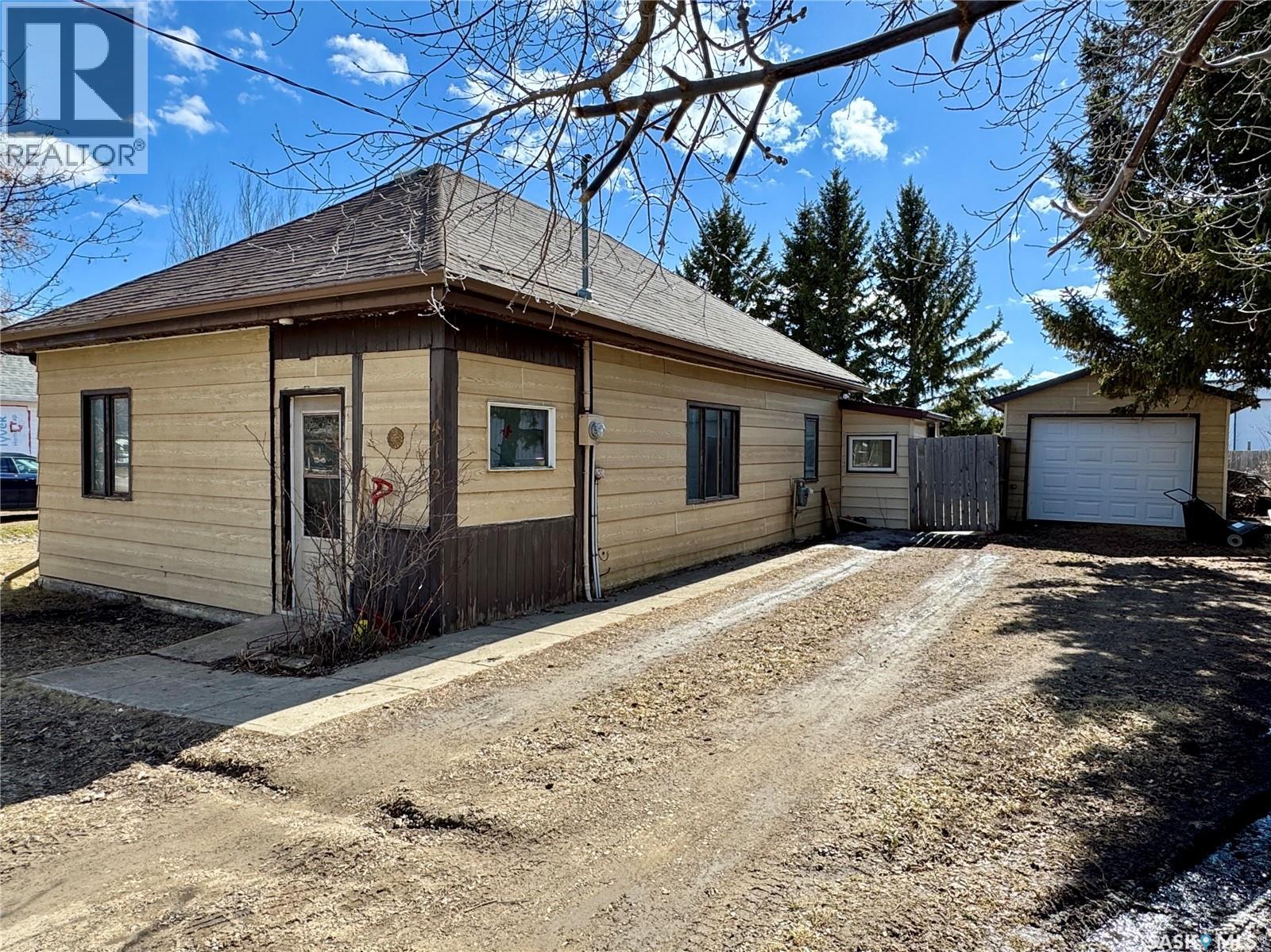 412 Gibson Avenue, Saltcoats, Saskatchewan  S0A 3R0 - Photo 6 - SK034629