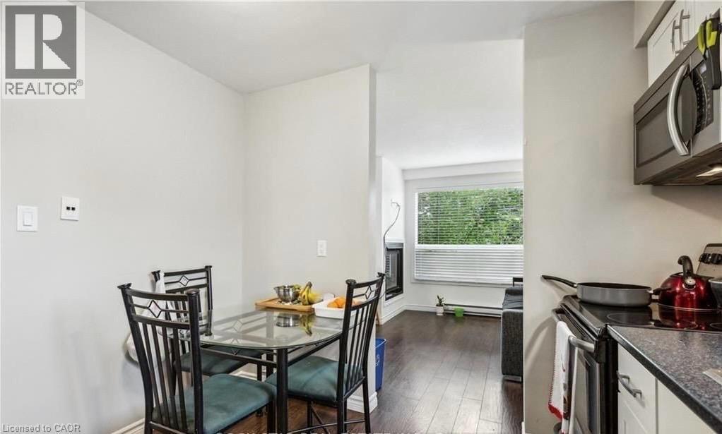 262 Patricia Avenue Unit# 2, Kitchener, Ontario  N2M 1J9 - Photo 4 - 40826397