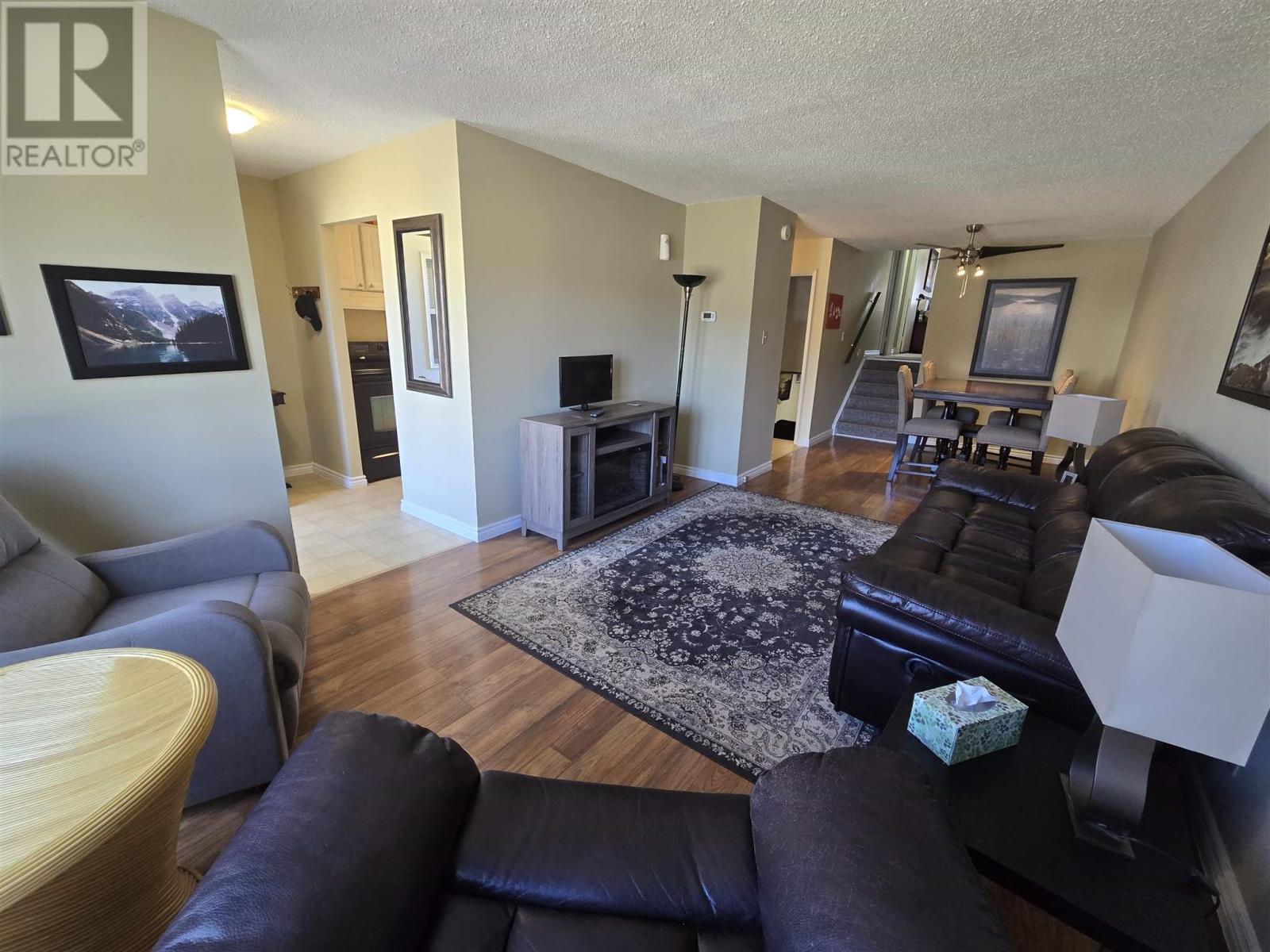 124 Hergott Ave, Elliot Lake, Ontario  P5A 3B3 - Photo 7 - SM260789