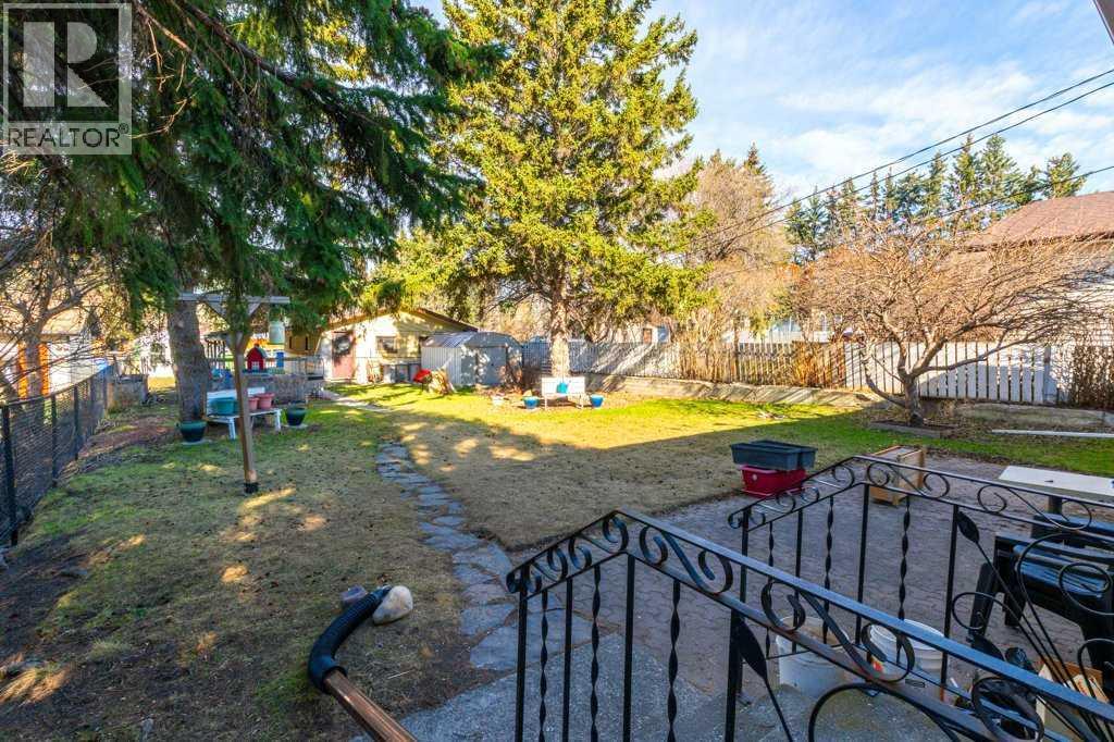 145 Baird Avenue, Cochrane, Alberta  T4C 1C7 - Photo 27 - A2297105