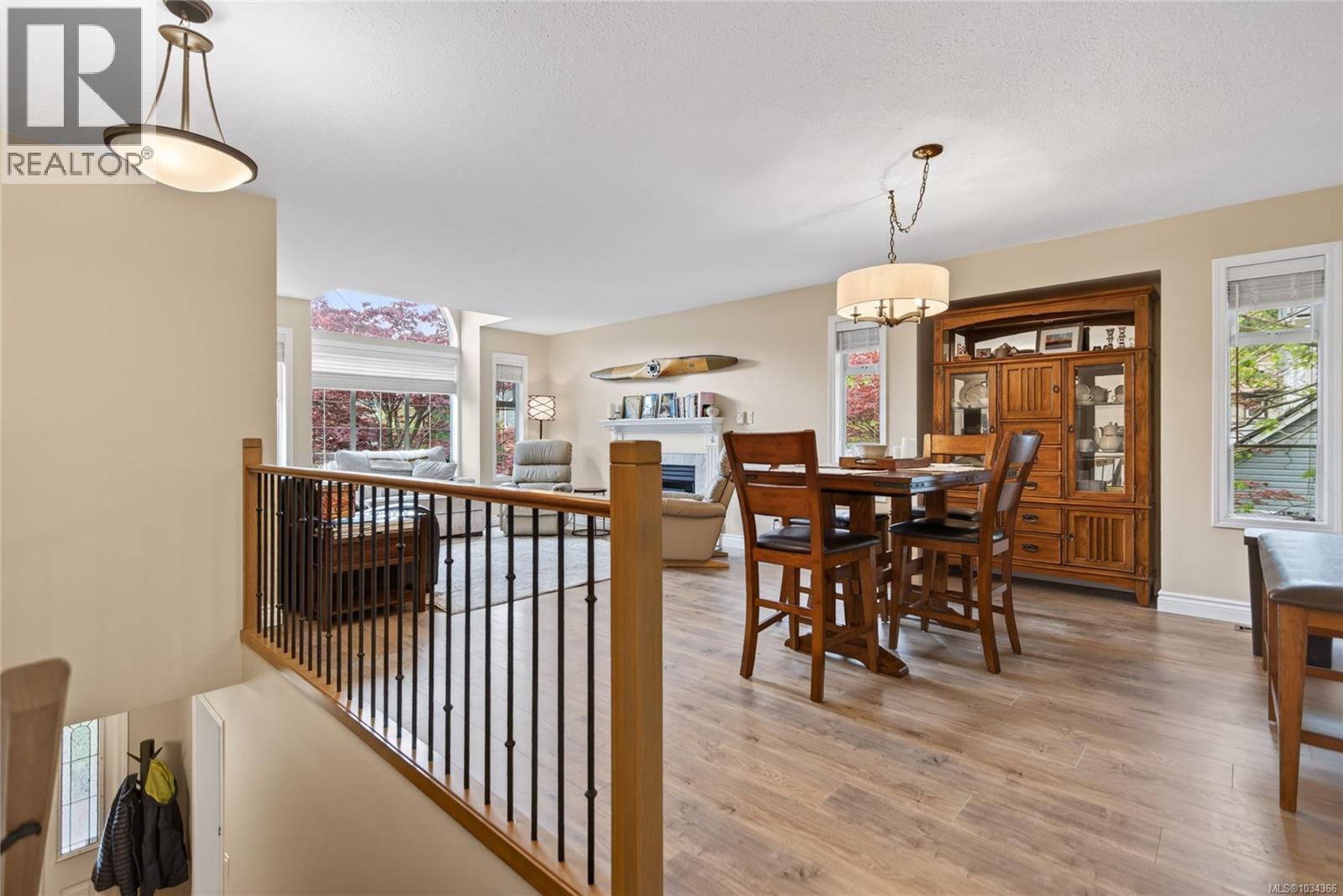 1015 Kingsley Cres, Comox, British Columbia  V9M 3R7 - Photo 11 - 1034366