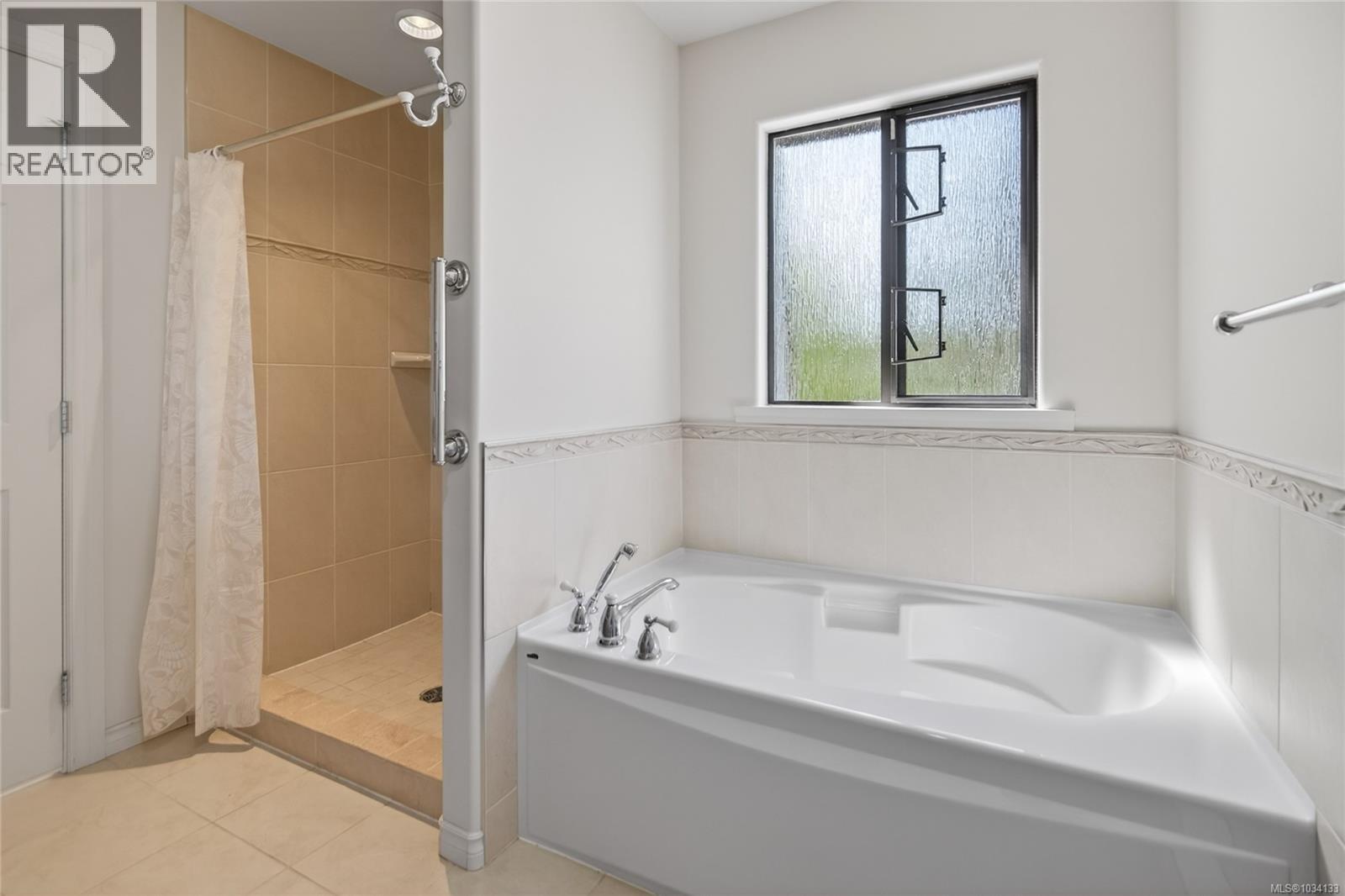 3643 Island Hwy S, Campbell River, British Columbia  V9W 1E5 - Photo 29 - 1034133