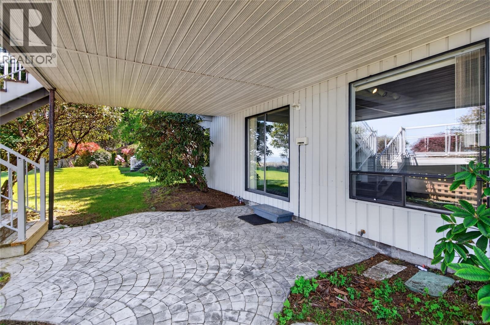 3643 Island Hwy S, Campbell River, British Columbia  V9W 1E5 - Photo 62 - 1034133