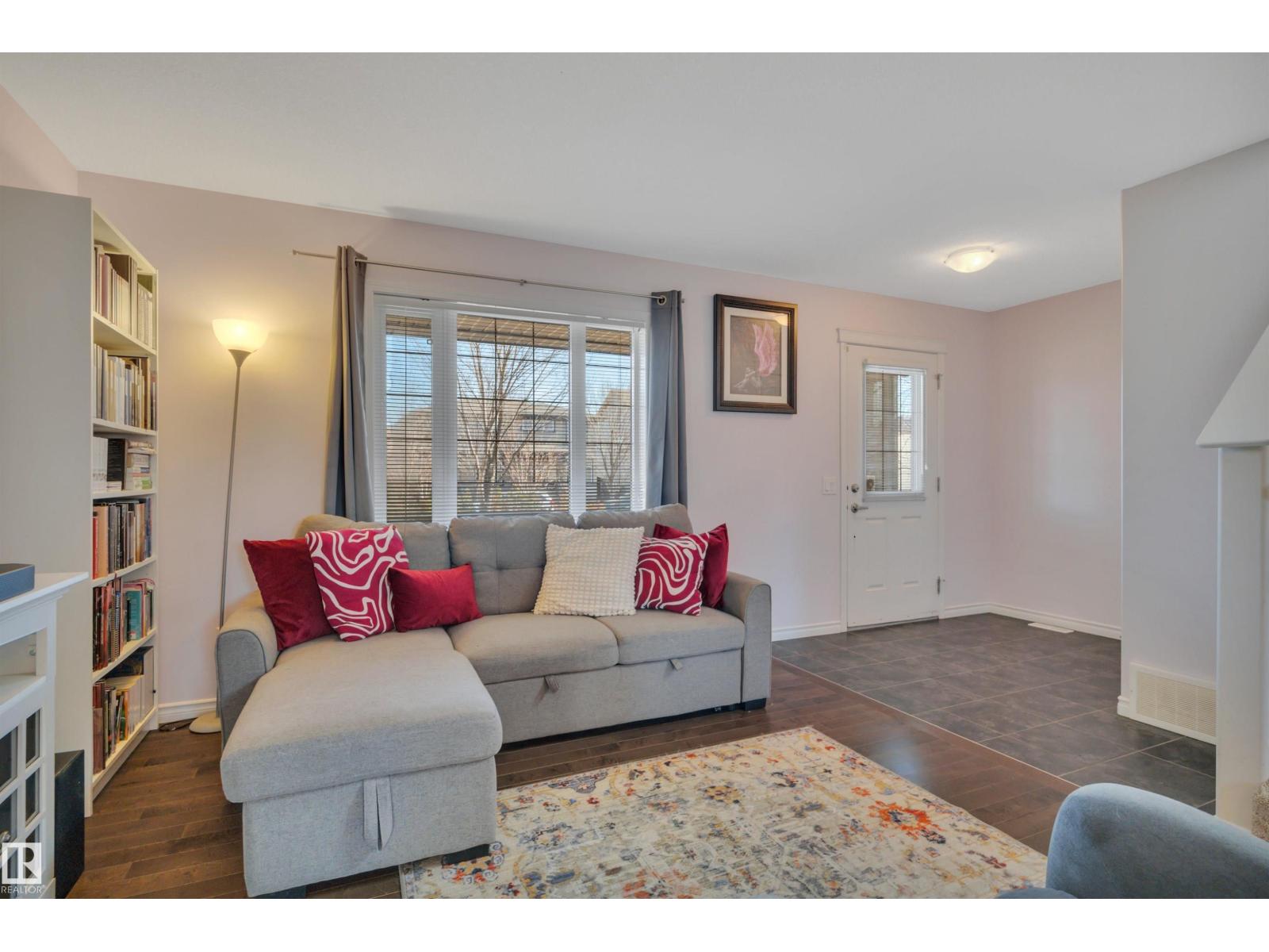 355 Secord Bv Nw, Edmonton, Alberta  T5T 3Y6 - Photo 7 - E4485449