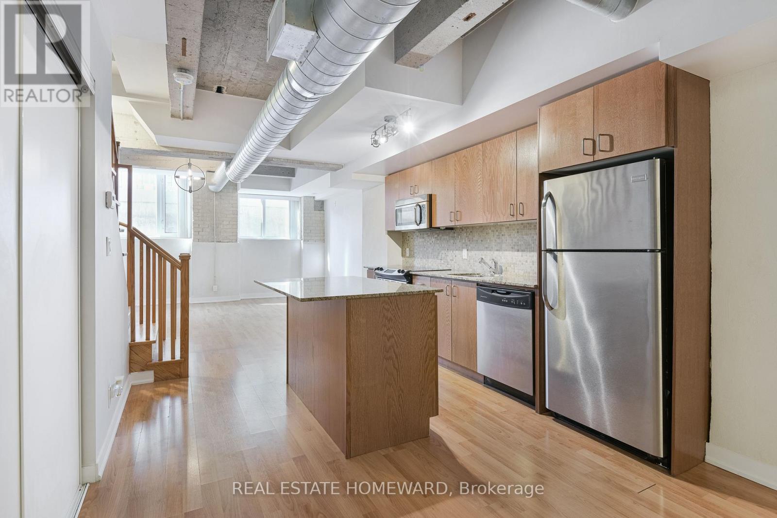 130 - 201 Carlaw Avenue, Toronto, Ontario  M4M 2S3 - Photo 10 - E13074532
