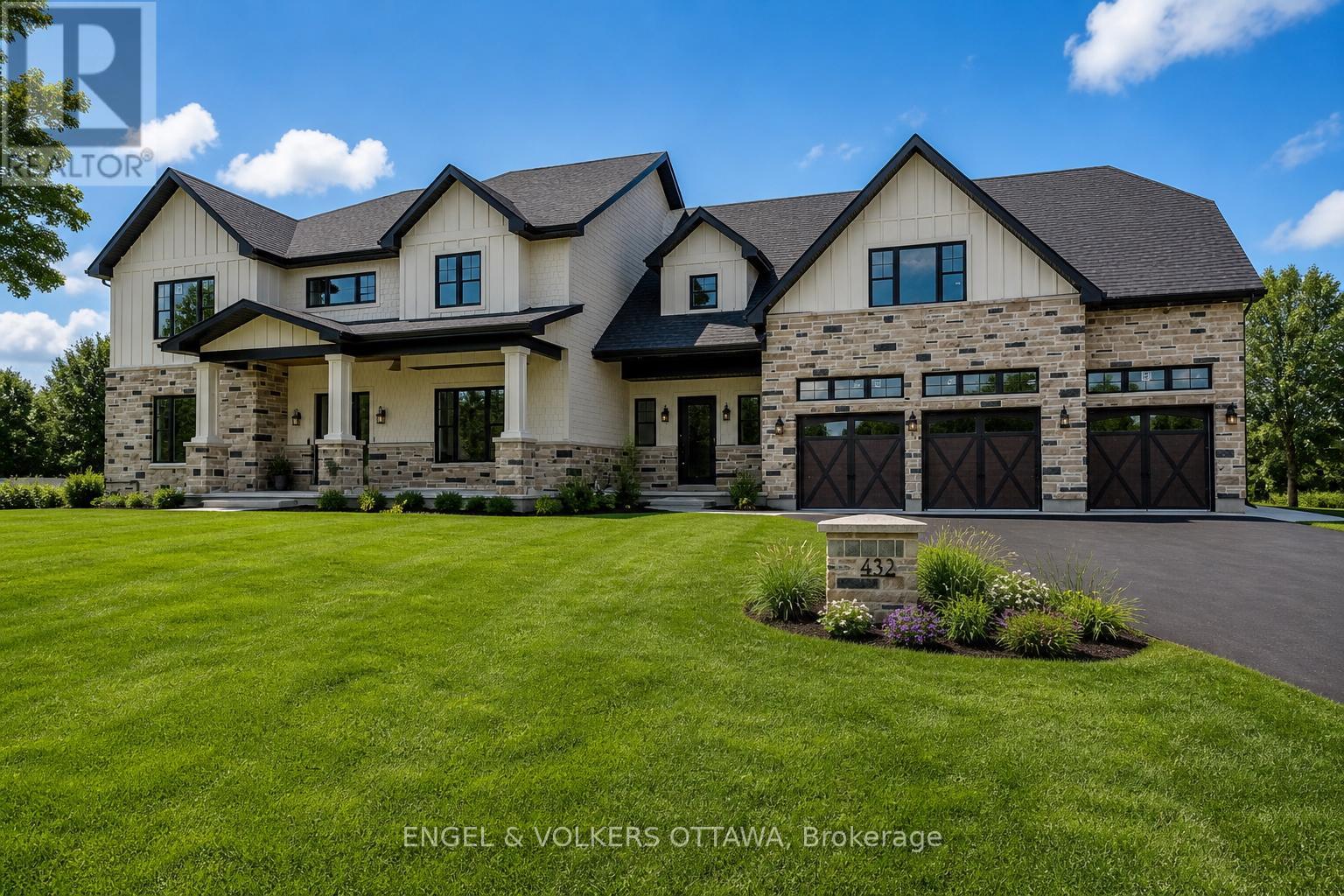 432 ASHBEE COURT, Ottawa, Ontario