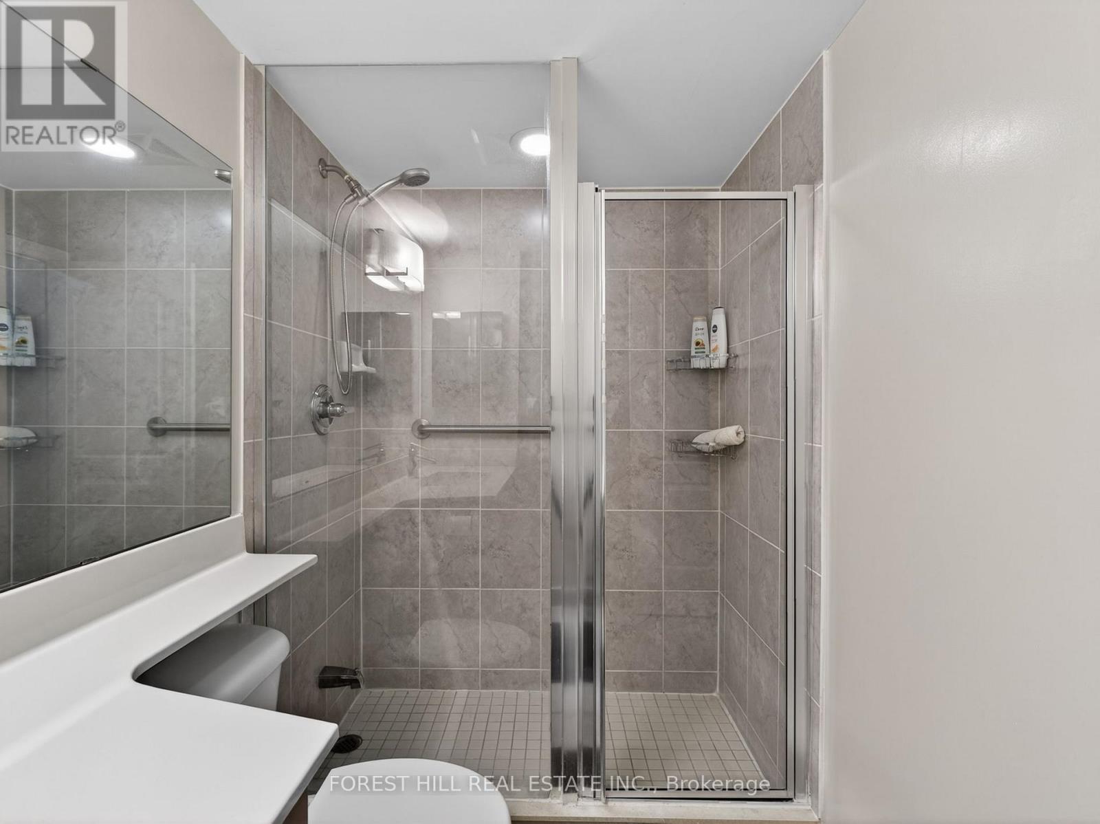 210 - 30 North Park Road, Vaughan, Ontario  L4J 0G6 - Photo 24 - N13074630