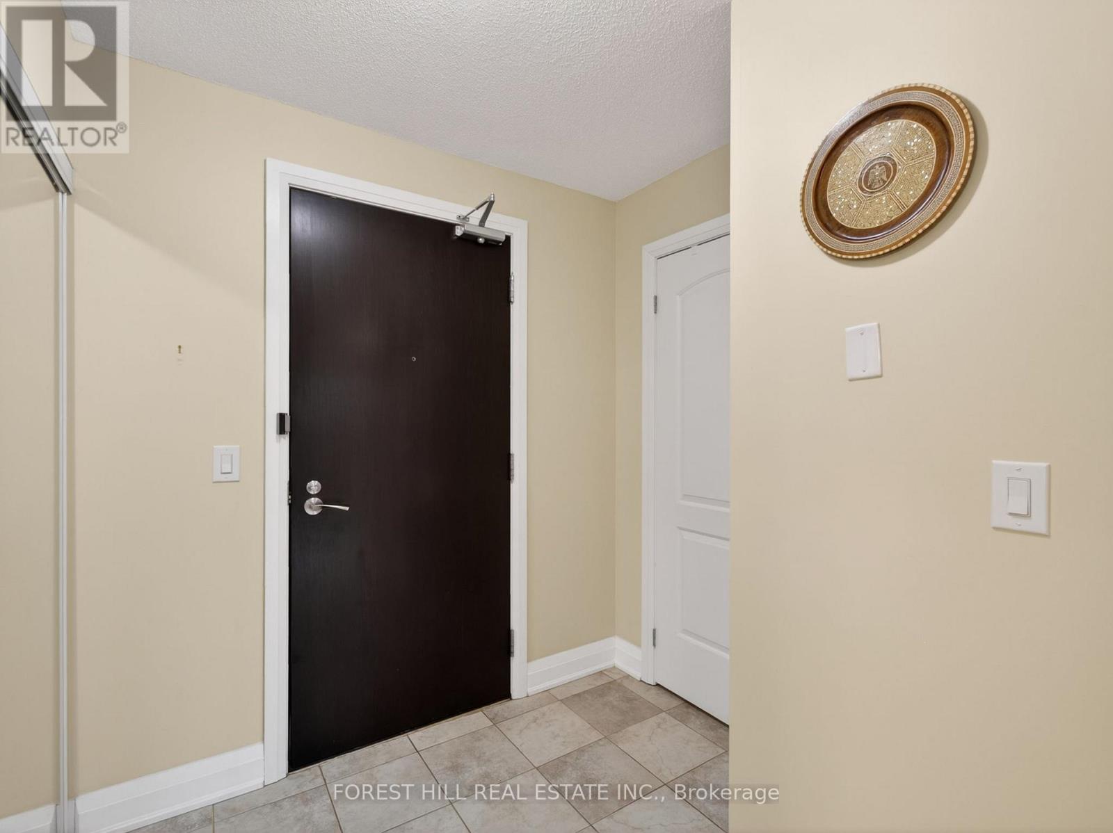 210 - 30 North Park Road, Vaughan, Ontario  L4J 0G6 - Photo 6 - N13074630