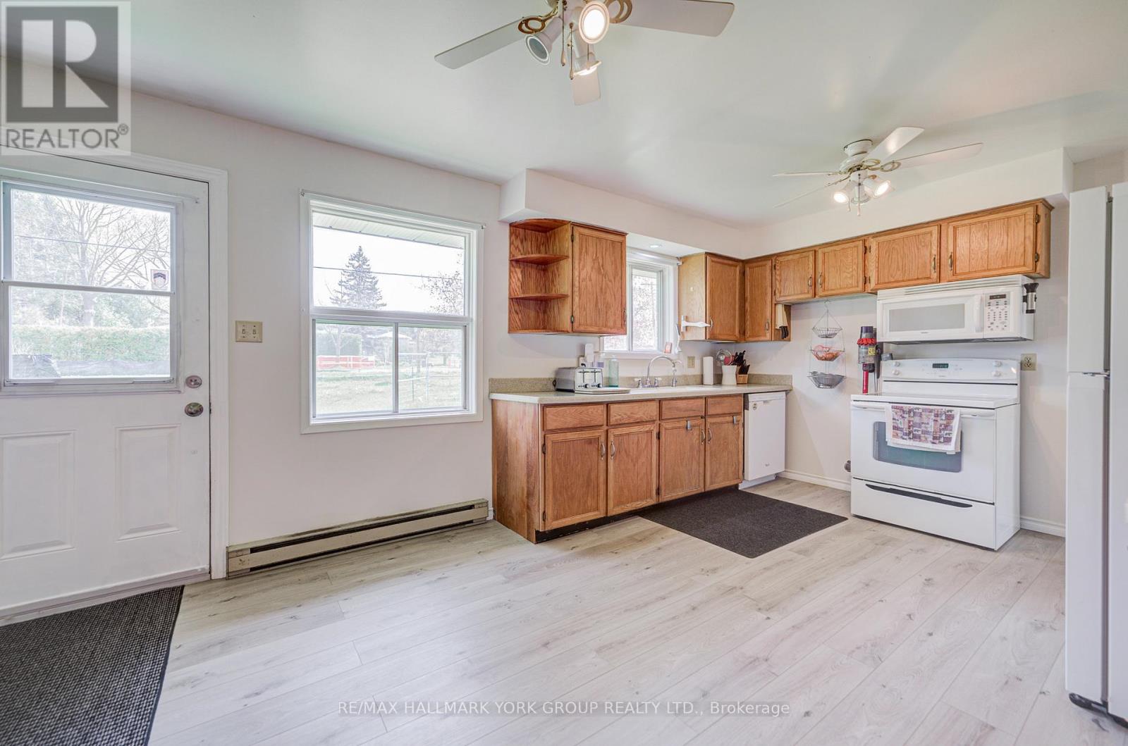 184 Olive Street, East Gwillimbury, Ontario  L9N 1M3 - Photo 10 - N13074566