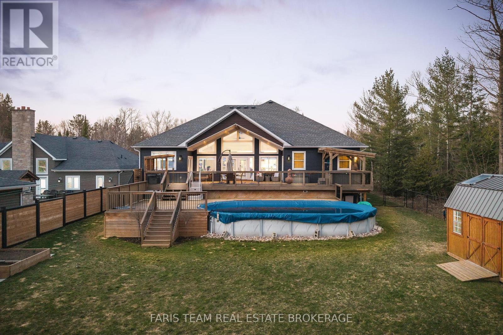 116 Mamie Avenue, Wasaga Beach, Ontario  L9Z 2P6 - Photo 49 - S13074536