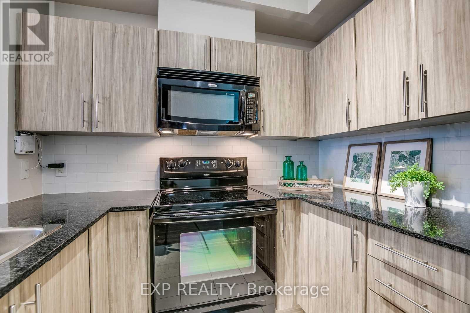 1701 - 3515 Kariya Drive, Mississauga, Ontario  L5B 0C1 - Photo 6 - W13074582