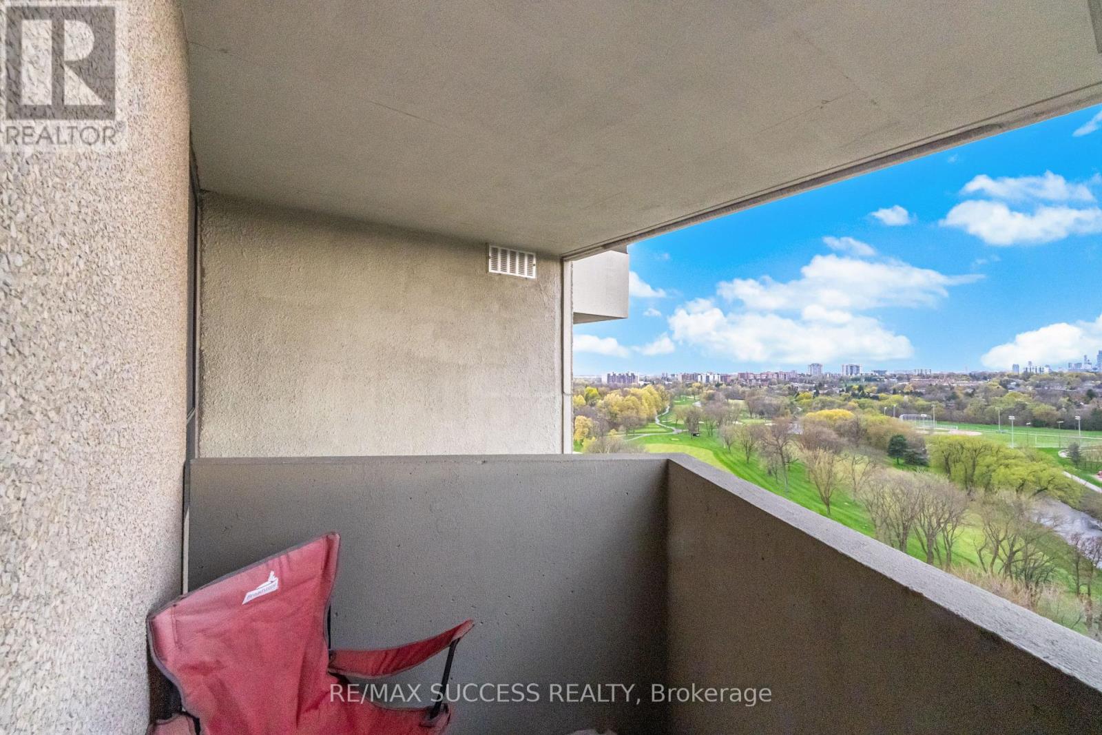 F8 - 296 Mill Road, Toronto, Ontario  M9C 4X8 - Photo 22 - W13074594