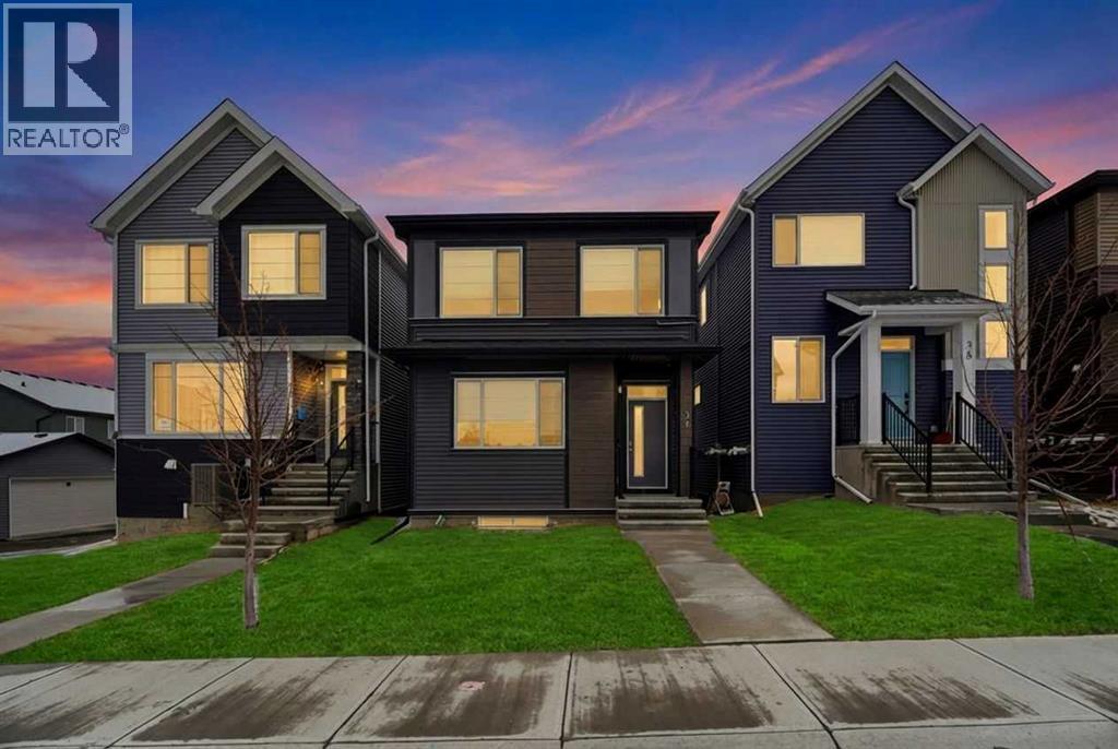34 Aquila Way NW, Calgary, Alberta