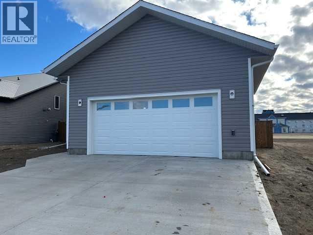 144 Upland Avenue W, Brooks, Alberta  T1R 1N1 - Photo 3 - A2289825