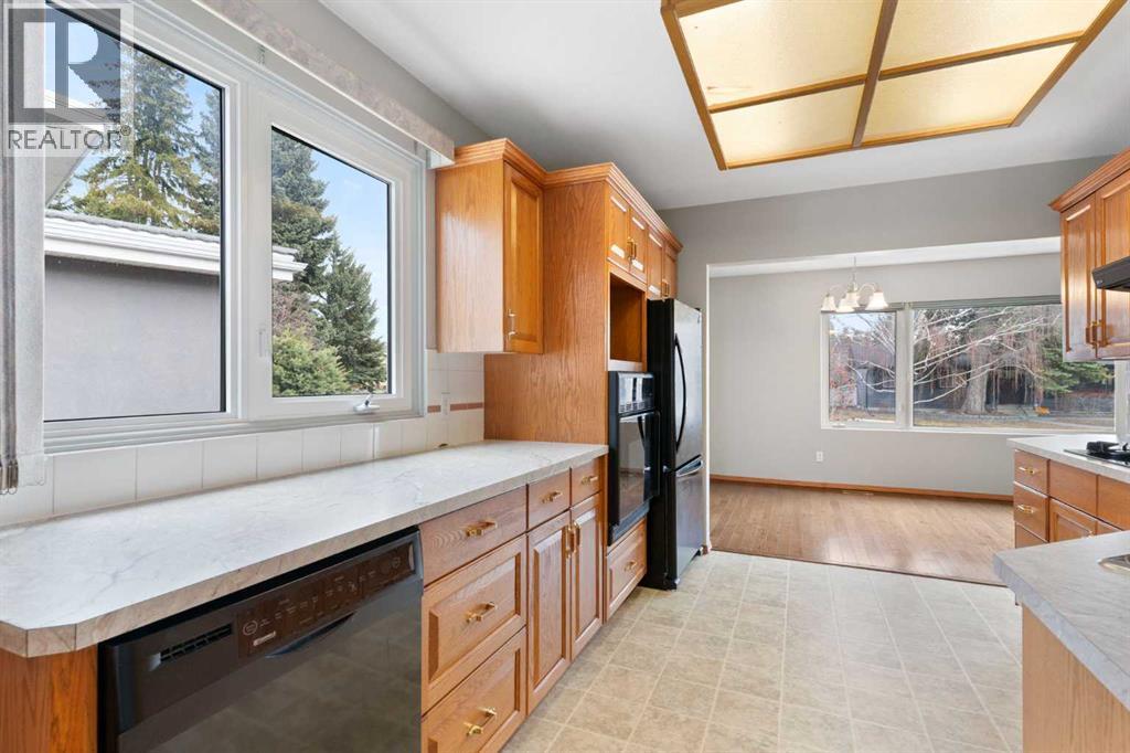 3228 Breen Crescent NW, Calgary, Alberta  T2L 3S7 - Photo 10 - A2306893